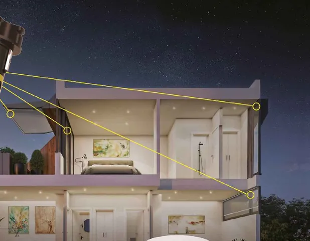 Casa con persianas motorizadas controladas por app